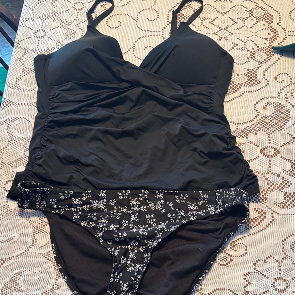 Black Women's Tankini Swim Set with Floral Brief